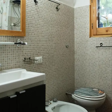 La Casetta Bamboo  50 Mt Dal Mare Incluso Ombrellone E 2 Lettini Nello Stabilimento * Marcelli