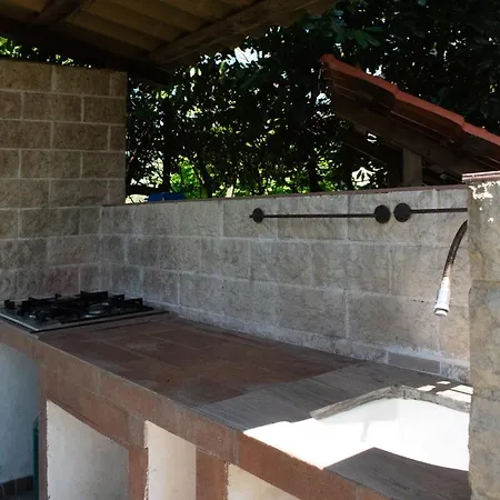 La Casetta Bamboo  50 Mt Dal Mare Incluso Ombrellone E 2 Lettini Nello Stabilimento